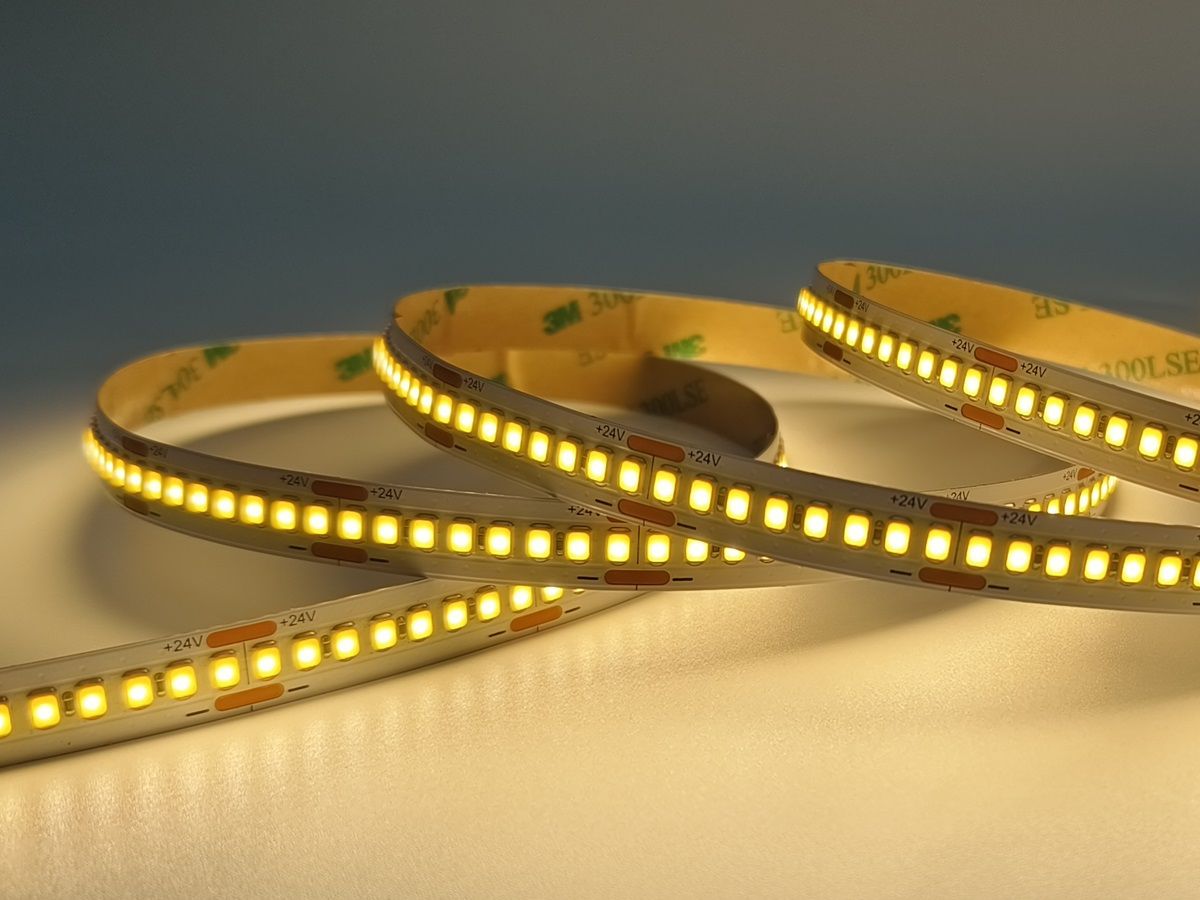 195lm/W LED Strip Light
